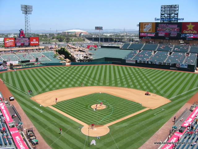 Angel Stadium of Anaheim Review - Los Angeles Angels - Ballpark Ratings