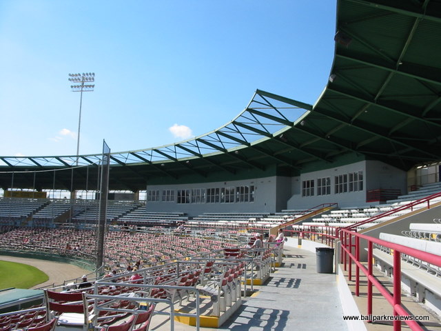 Jack Russell Memorial Stadium - Wikipedia