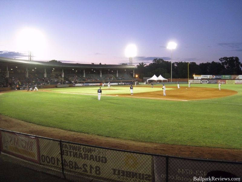 Sudden-death baseball for Frontier League, Evansville's Bosse Field