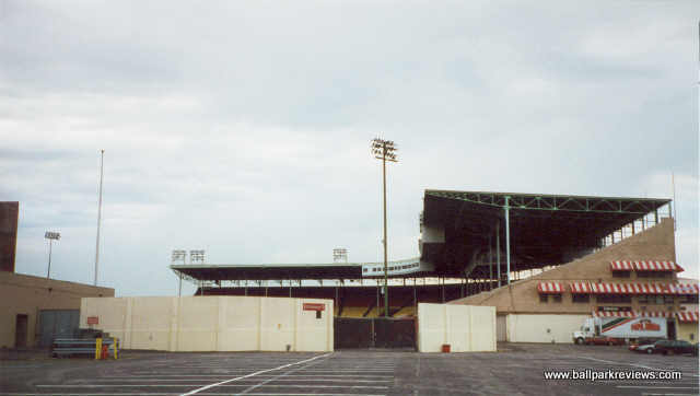 Historic photos from Louisville's Old Cardinal Stadium