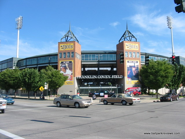 Salt Lake City, UT (Smith's Ballpark and Squatters Pub) – Ballparks and  Brews