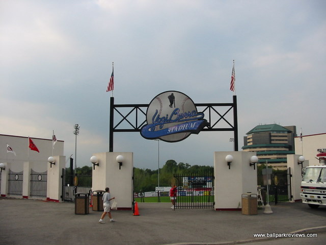 New Jersey Jackals Leaving Yogi Berra Stadium